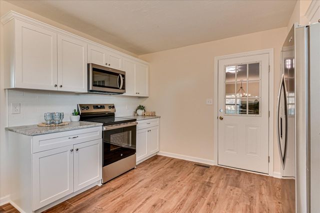 3716 Pinnacle Place Drive, Hephzibah, GA 30815