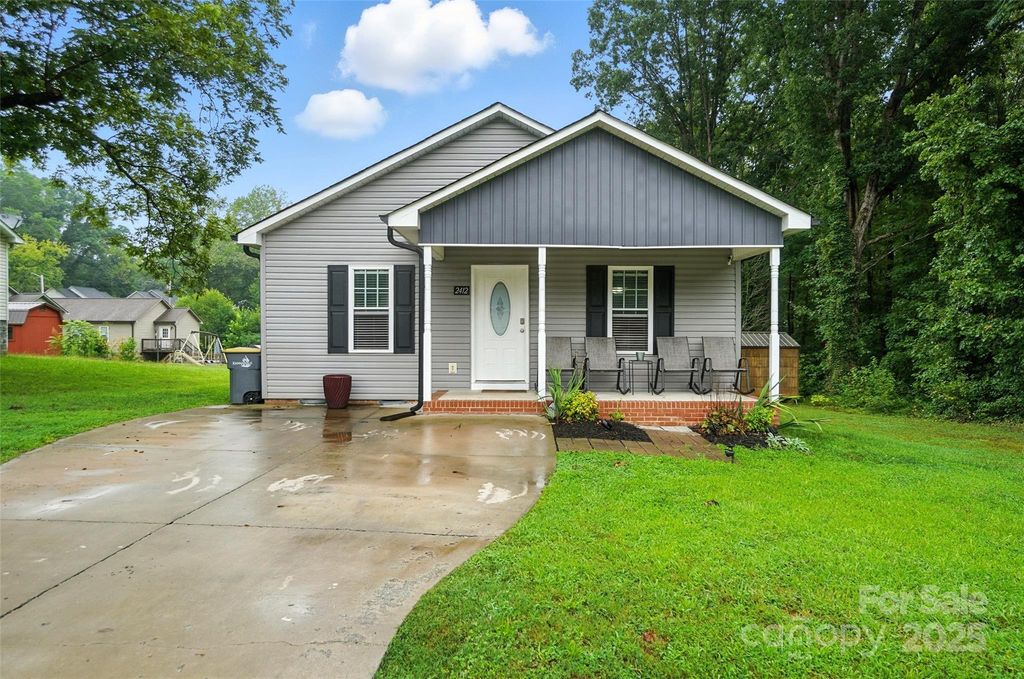 2412 Vale Avenue, Kannapolis, NC 28081