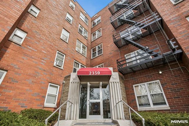 2350 Linwood Avenue 4E, Fort Lee, NJ 07024