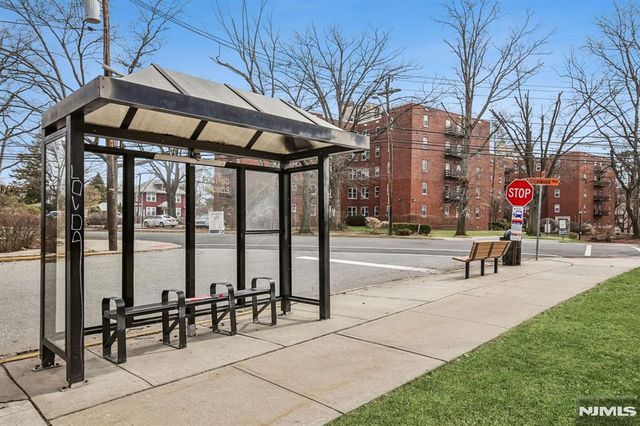 2350 Linwood Avenue 4E, Fort Lee, NJ 07024