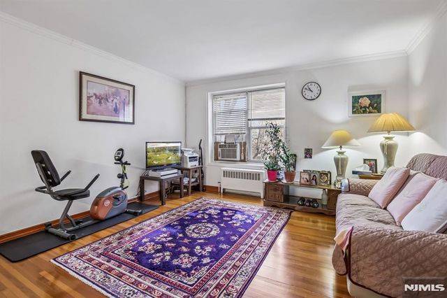 2350 Linwood Avenue 4E, Fort Lee, NJ 07024