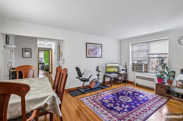 2350 Linwood Avenue 4E, Fort Lee, NJ 07024