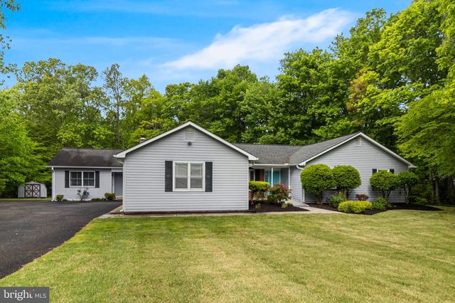 37287 E LAKELAND DR, Mechanicsville, MD 20659