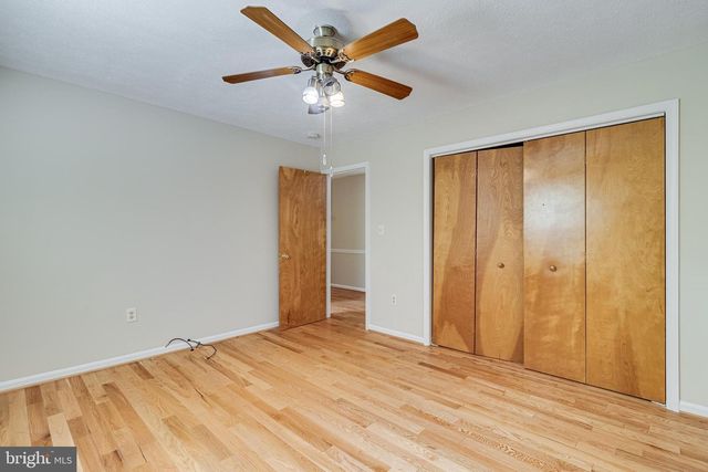 37287 E LAKELAND DR, Mechanicsville, MD 20659