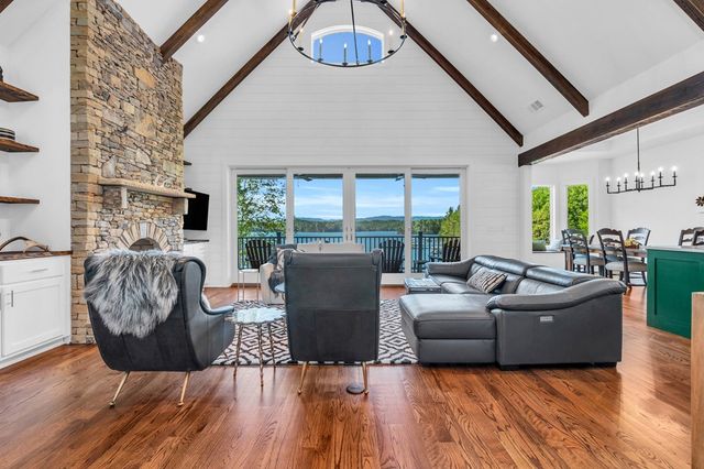 703 Cherokee Hills, Hiawassee, GA 30546