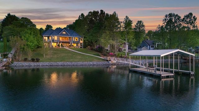 703 Cherokee Hills, Hiawassee, GA 30546