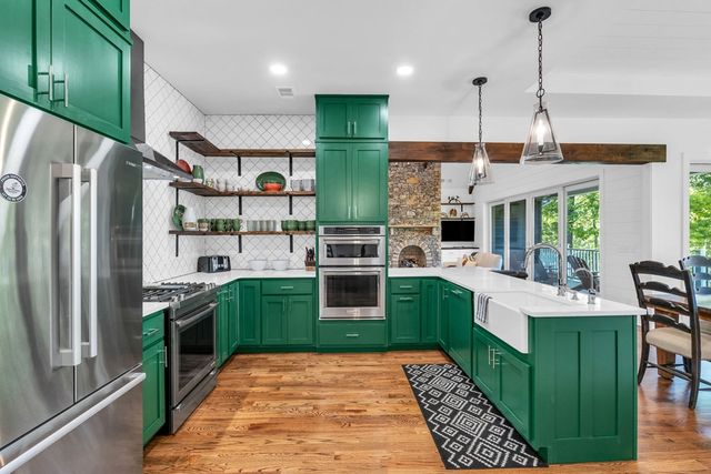 703 Cherokee Hills, Hiawassee, GA 30546