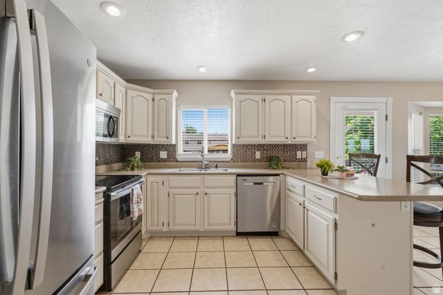 998 E 450 S, Pleasant Grove, UT 84062