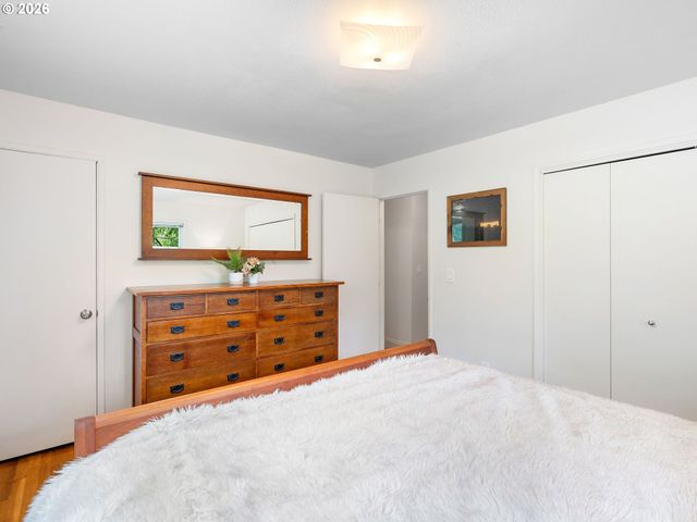 3945 PARKER Rd, West Linn, OR 97068