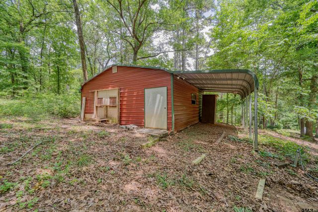 15818 Mountainview Rd, Winona, TX 75792