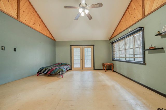 15818 Mountainview Rd, Winona, TX 75792