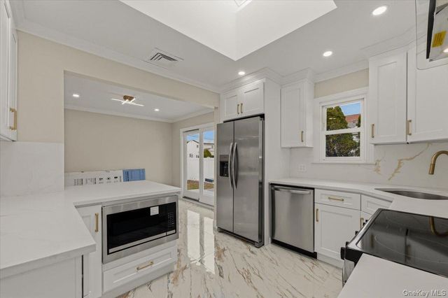 1871 Relyea Drive, Merrick, NY 11566