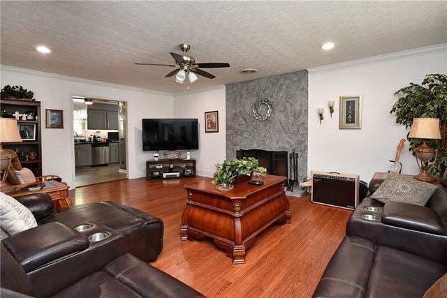 208 Sheffield Court, Easley, SC 29642