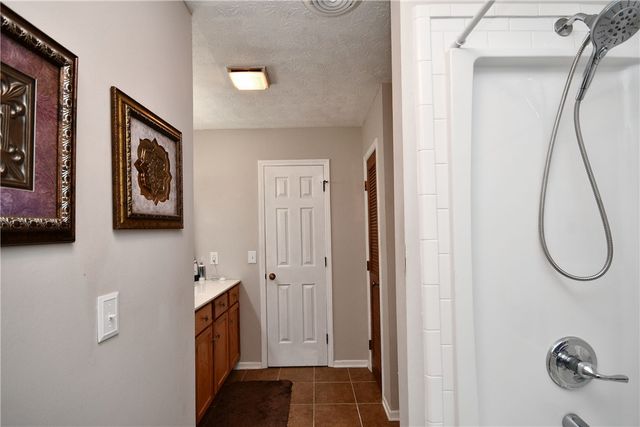 208 Sheffield Court, Easley, SC 29642