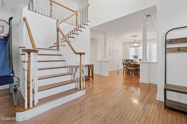 26 Bowsprit Drive, Bayville, NJ 08721