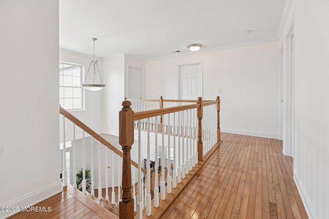 26 Bowsprit Drive, Bayville, NJ 08721