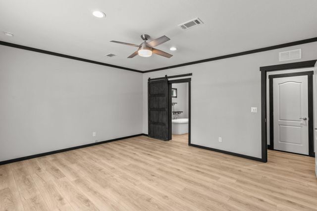 505 Harbor Point Drive, Trinity, TX 75862