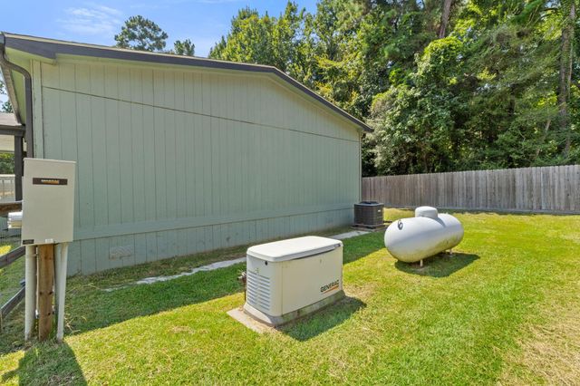 505 Harbor Point Drive, Trinity, TX 75862