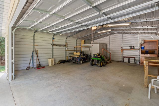 505 Harbor Point Drive, Trinity, TX 75862