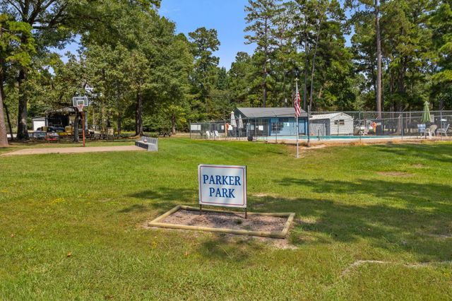 505 Harbor Point Drive, Trinity, TX 75862