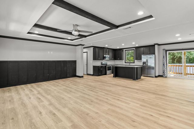 505 Harbor Point Drive, Trinity, TX 75862