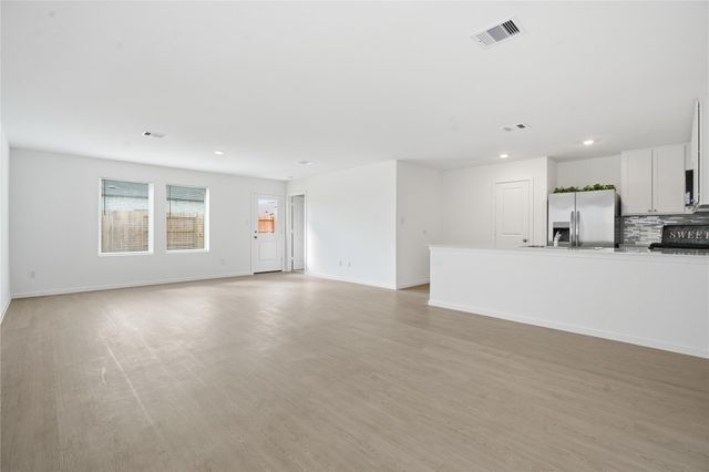 2327 Still Bend Lane, League City, TX 77573