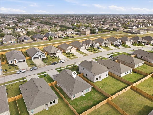 2327 Still Bend Lane, League City, TX 77573