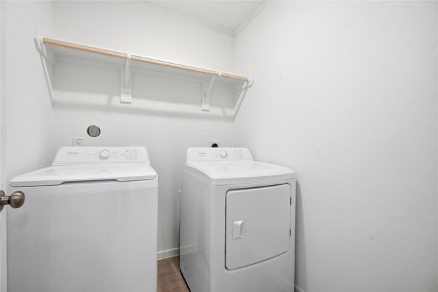 2327 Still Bend Lane, League City, TX 77573