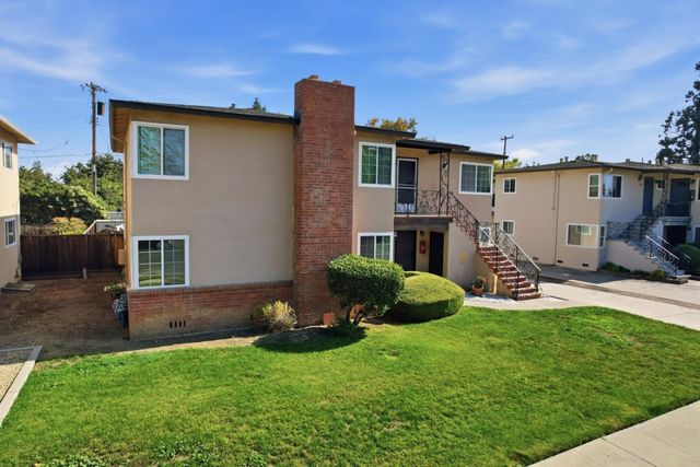 482 Dover Way, Campbell, CA 95008