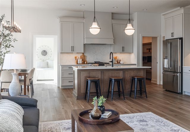 8109 Buckley Street, Johnston, IA 50131