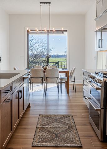 8109 Buckley Street, Johnston, IA 50131