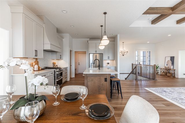 8109 Buckley Street, Johnston, IA 50131