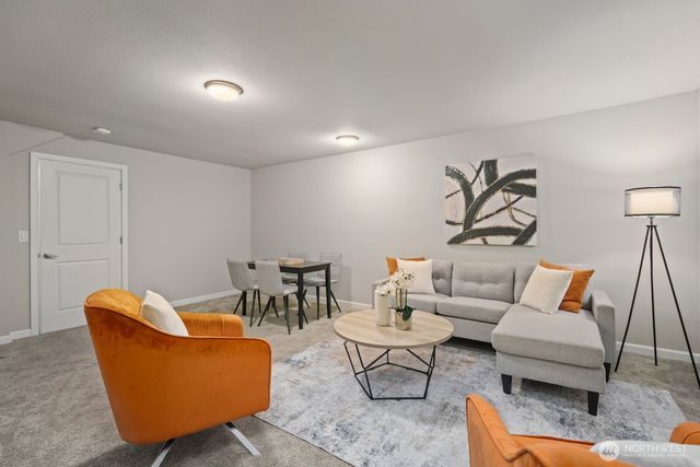7639 SE 29th Street, Mercer Island, WA 98040