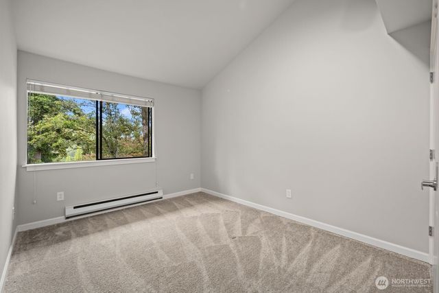 7639 SE 29th Street, Mercer Island, WA 98040