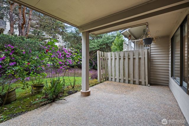 7639 SE 29th Street, Mercer Island, WA 98040