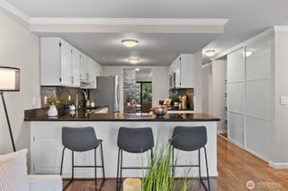 7639 SE 29th Street, Mercer Island, WA 98040