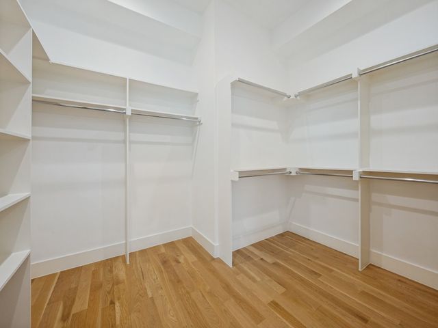 3724 W Beverly Drive, Dallas, TX 75209