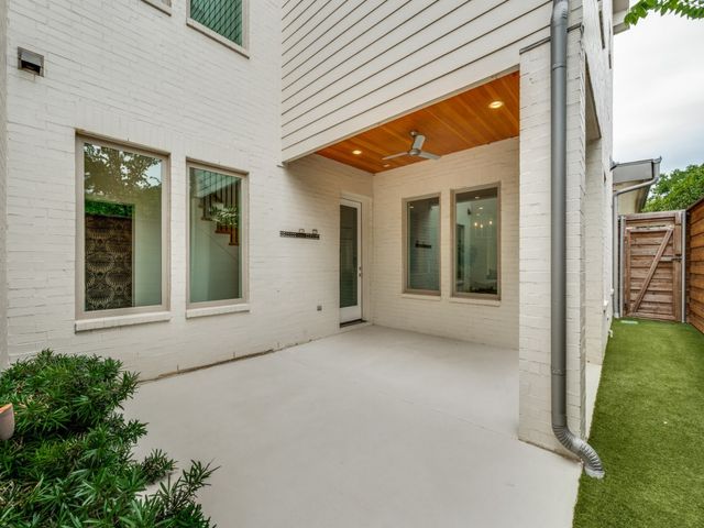 3724 W Beverly Drive, Dallas, TX 75209
