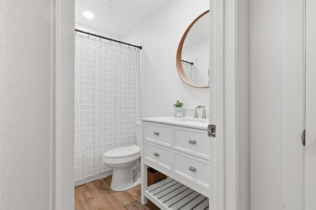 4347 Dickason Avenue 214, Dallas, TX 75219