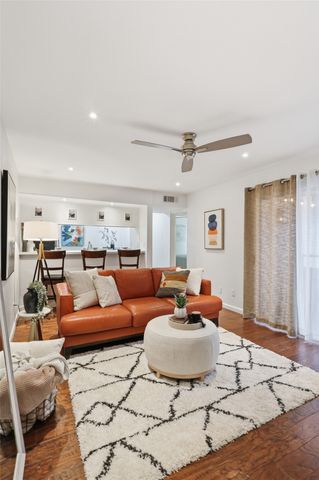 4347 Dickason Avenue 214, Dallas, TX 75219