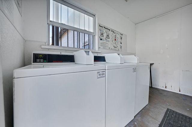 4347 Dickason Avenue 214, Dallas, TX 75219