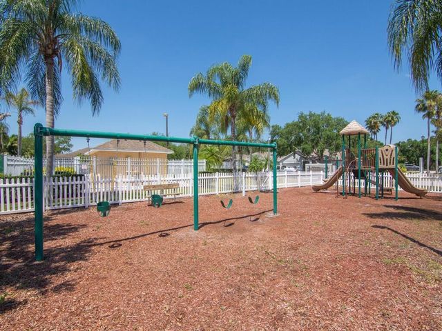 962 E 13th Square, Vero Beach, FL 32960