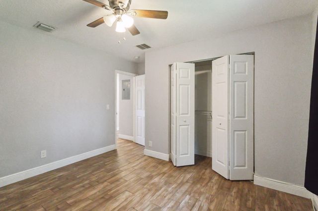 2227 NE 3rd Avenue 2, Delray Beach, FL 33444