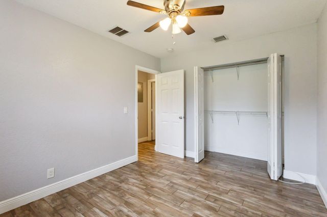 2227 NE 3rd Avenue 2, Delray Beach, FL 33444