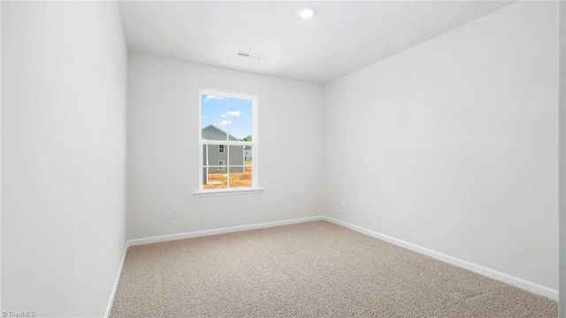 624 Beechwood Circle, Thomasville, NC 27360