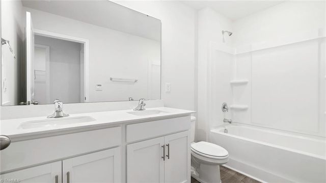 624 Beechwood Circle, Thomasville, NC 27360