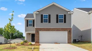 624 Beechwood Circle, Thomasville, NC 27360
