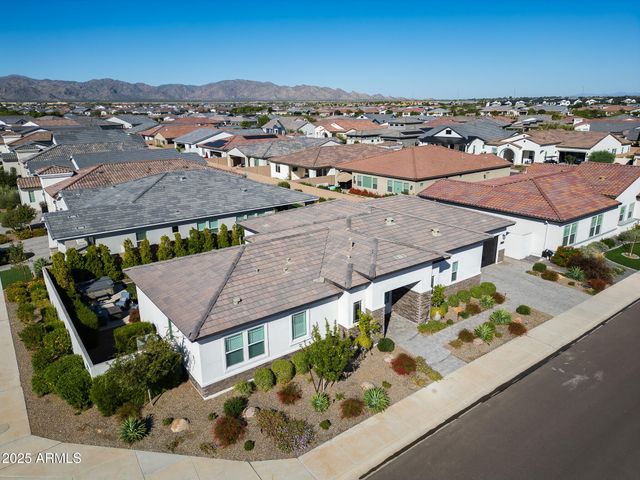 17384 W AUBURN Street, Surprise, AZ 85388