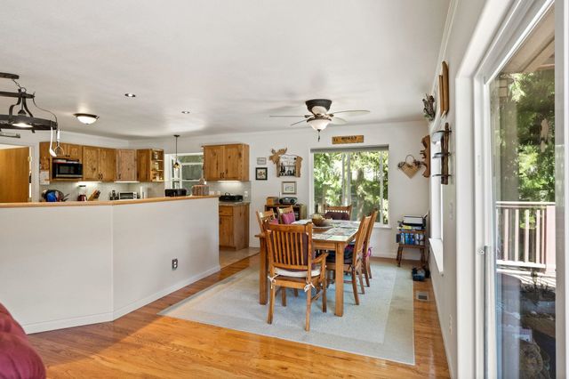 2876 Deep Lake South Shore Rd, Colville, WA 99114