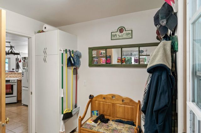 2876 Deep Lake South Shore Rd, Colville, WA 99114